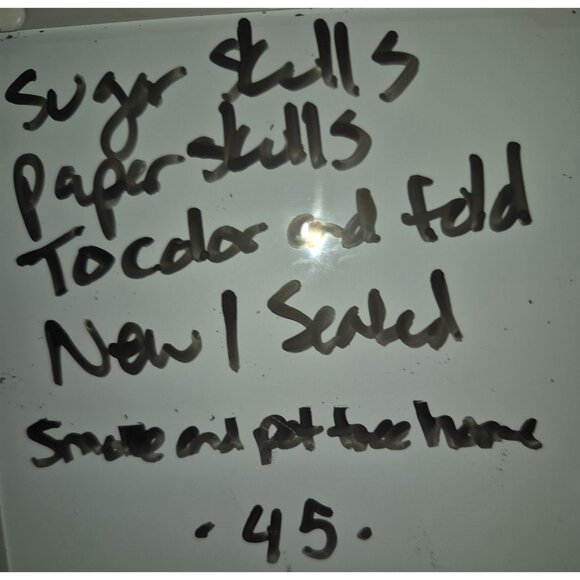 Sugar Skulls Paper Skulls Color Fold Kit W30 Designs Illustrated Book NEW - Picture 5 of 5